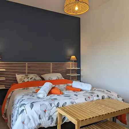 Au Calme Avec Equipements Pmr, Parking, Animal Accepte - Fr-1-582-59 Saint-Prejet-d'Allier