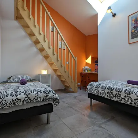 Au Calme Avec Equipements Pmr, Parking, Animal Accepte - Fr-1-582-59 Holiday home