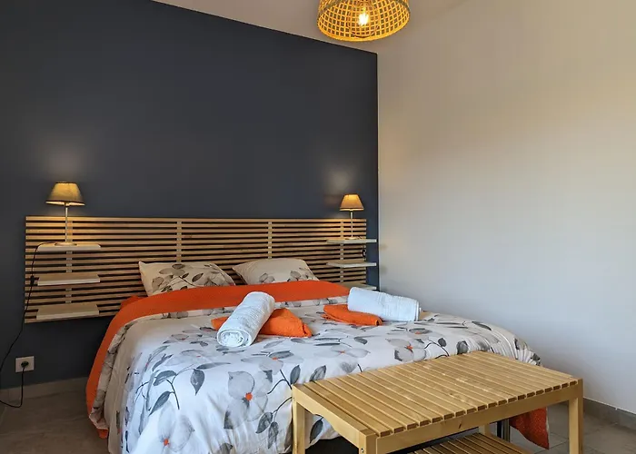 Au Calme Avec Equipements Pmr, Parking, Animal Accepte - Fr-1-582-59 Saint-Prejet-d'Allier